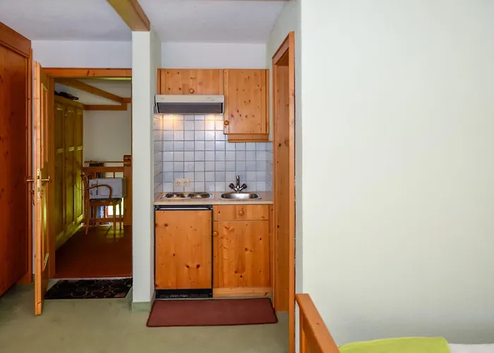 Appartamento Simon-1 By Interhome